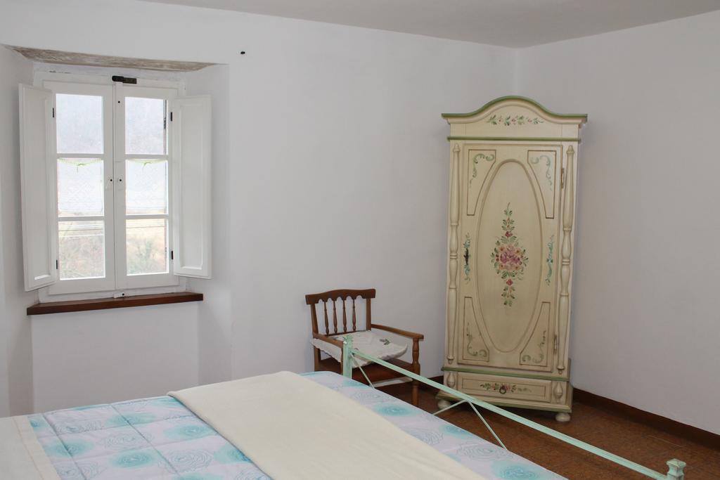 B&B Il Poggetto Serra SantʼAbbondio Zimmer foto